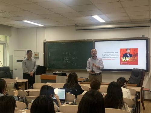 以史為鑒，砥礪初心——人文學(xué)院黨委扎實(shí)開(kāi)展黨史學(xué)習(xí)教育主題黨課學(xué)習(xí)活動(dòng)